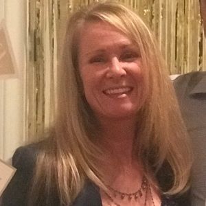 Meet your Posher, Loni